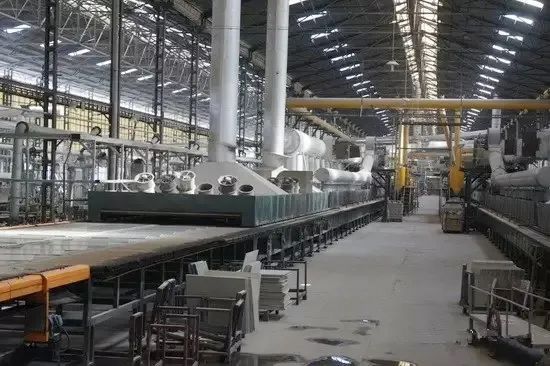 陶瓷廠廢氣惡臭讓人苦不堪言，Dejing的凈?除臭劑幫助企業(yè)達標排放！.jpg